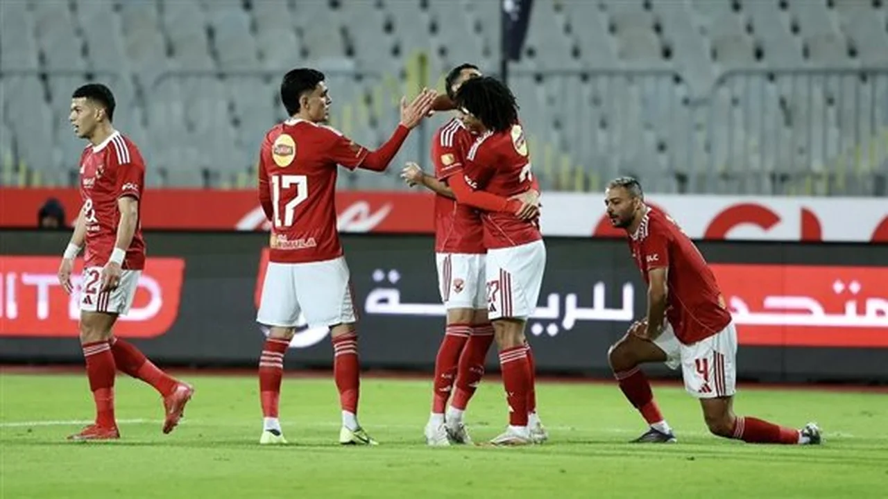 تردد القنوات المفتوحة الناقلة لمواجهة الأهلي والمقاولون العرب في الدوري المصري